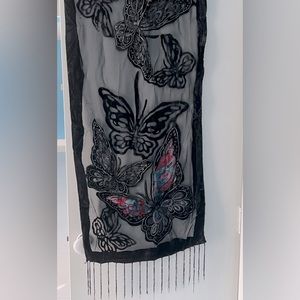 Vintage-style velvet scarf with Butterflies